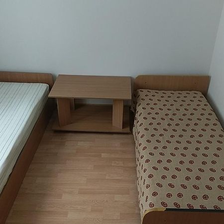 Sviatoshyn Aparthotel Kiev Ngoại thất bức ảnh