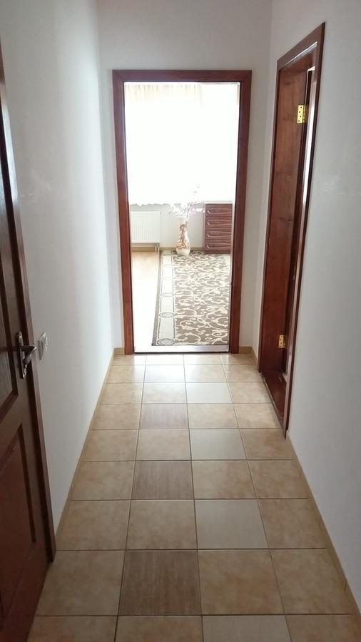 Sviatoshyn Aparthotel Kiev Ngoại thất bức ảnh